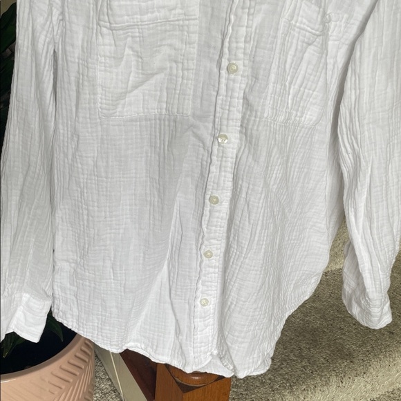 GAP Gauzy Crinkle Cotton White Button Down Shirt - Picture 7 of 16
